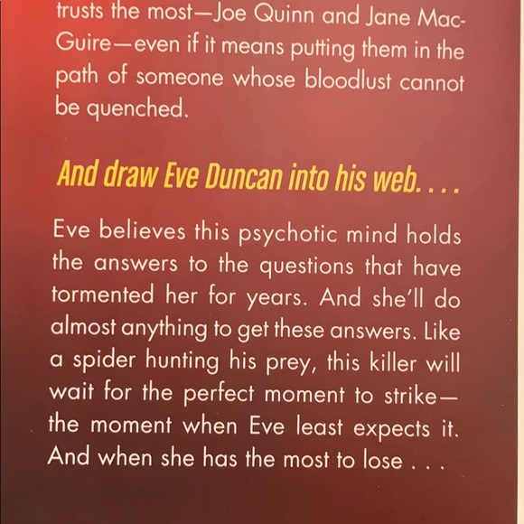 Crime mystery. Blood Game Iris Johansen - Picture 7 of 7